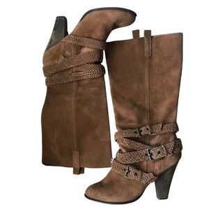 BAKERS TAN SUEDE COWBOY STYLE BOOT‎ W/ BRAIDED BELT